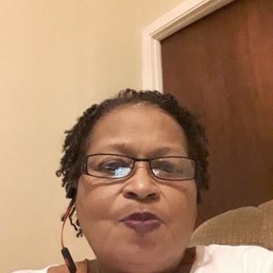 Meet your Posher, Annette